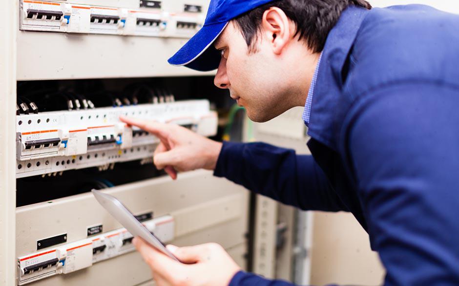 taux horaire électricien Les Ageux